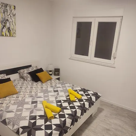 Revita Cocktail モスタル