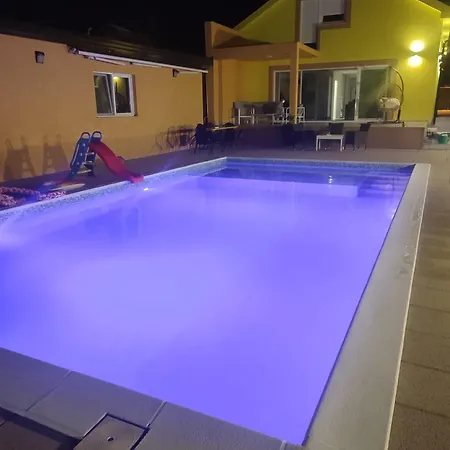 Revita Cocktail * モスタル