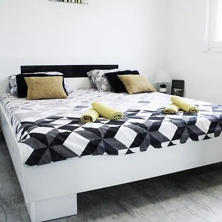 Revita Cocktail * モスタル